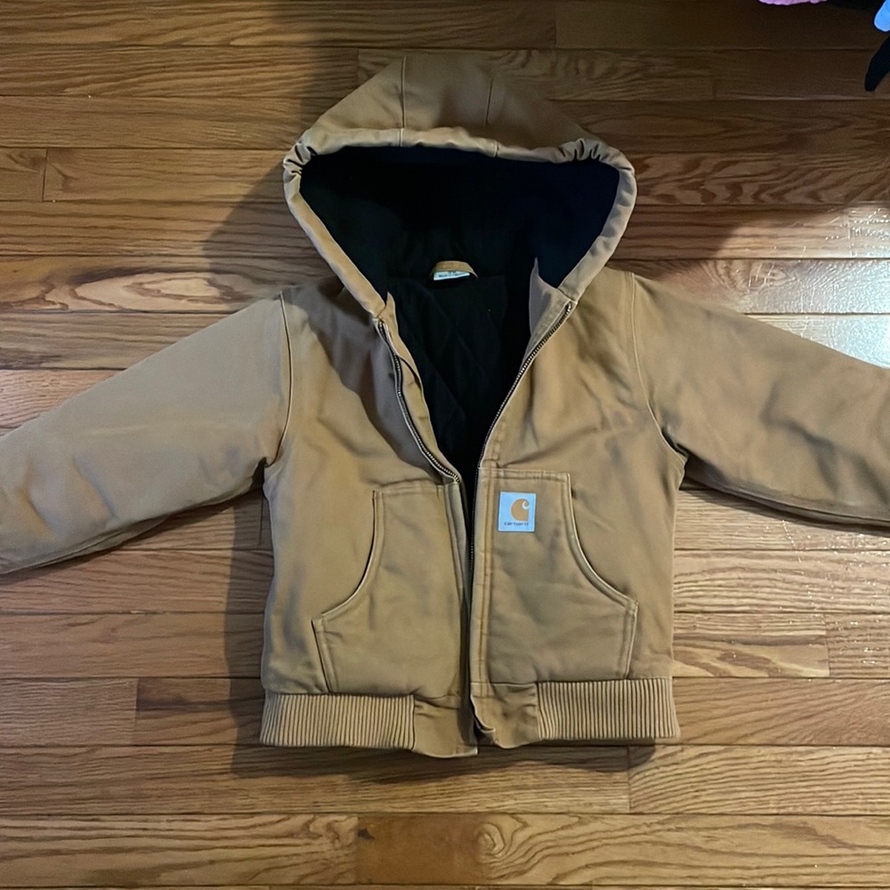 Carhartt size 4–5 boys, winter coat